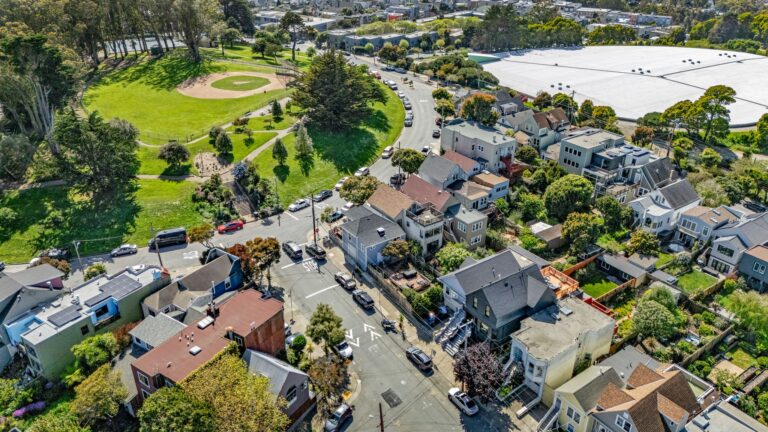 Image for Bay Area Cash-Sale Insights & Seller Stats — 2025