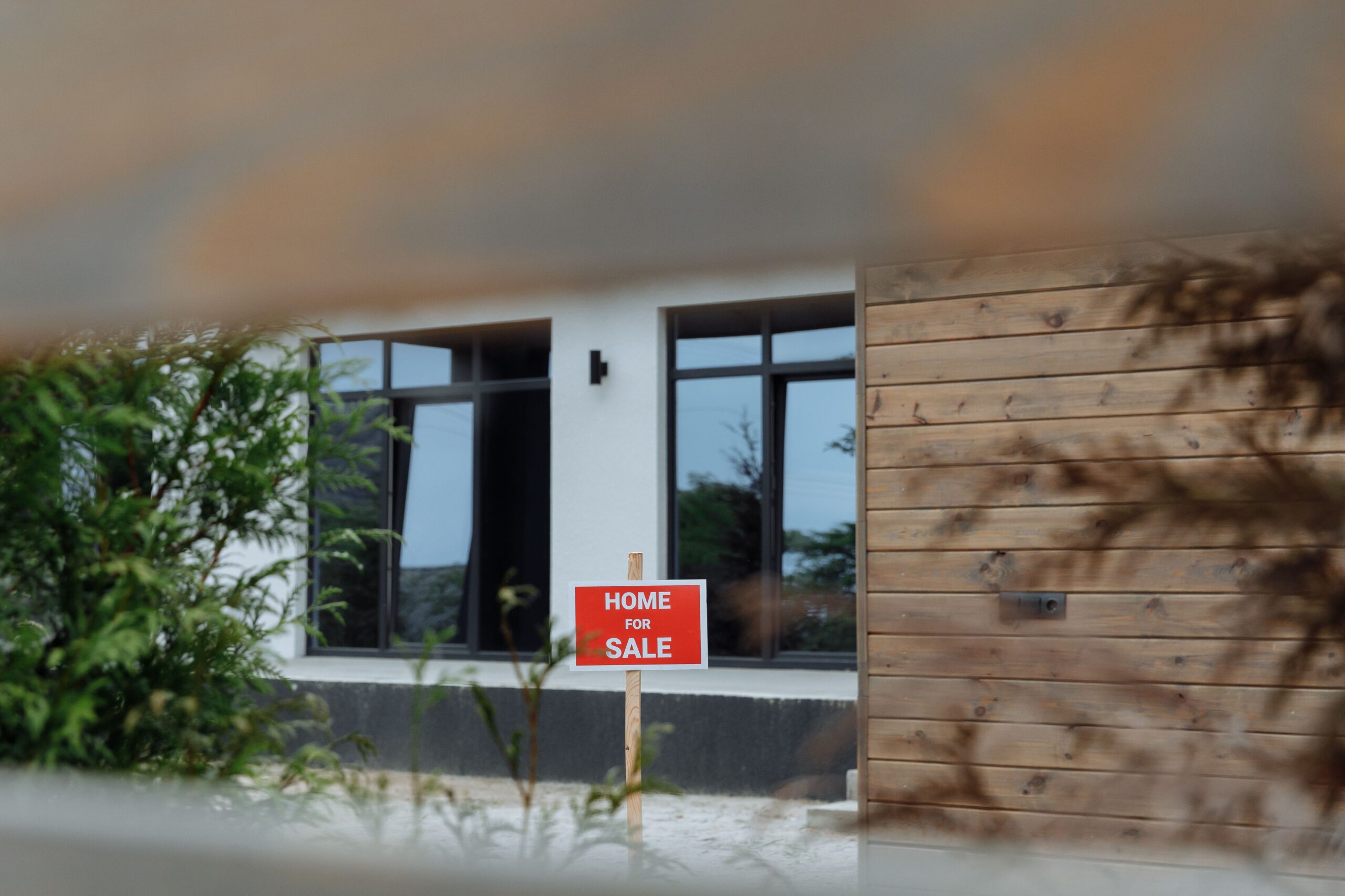 Image for 7 Signs It Is Time to Sell Your Bay Area House As Is
